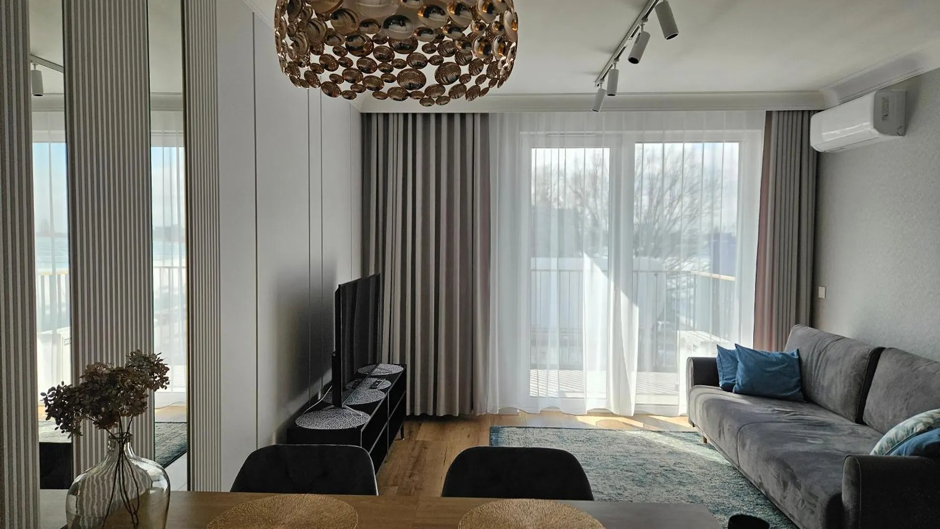Apartament Elegance, Metro, Free Parking Warsaw Poland