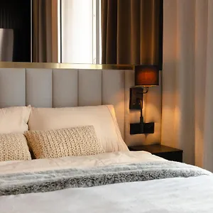 Premium Skystudio Wola Warszawa